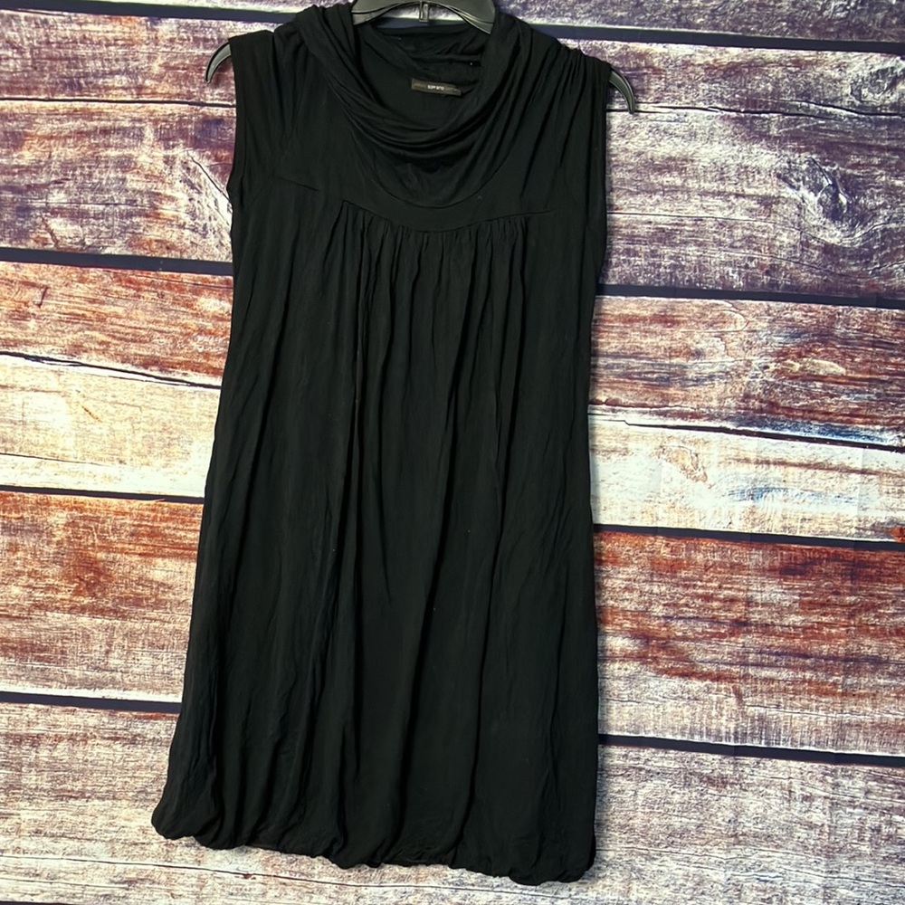 3/$20 Soprano cowl neck dress flaw